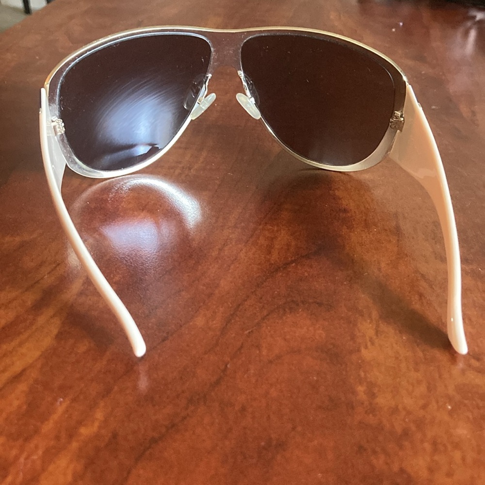 Dior Aviator Sunglasses - Picture 3 of 4